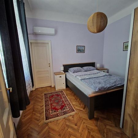 Етаж От Къща С Двор Burgas Exterior foto